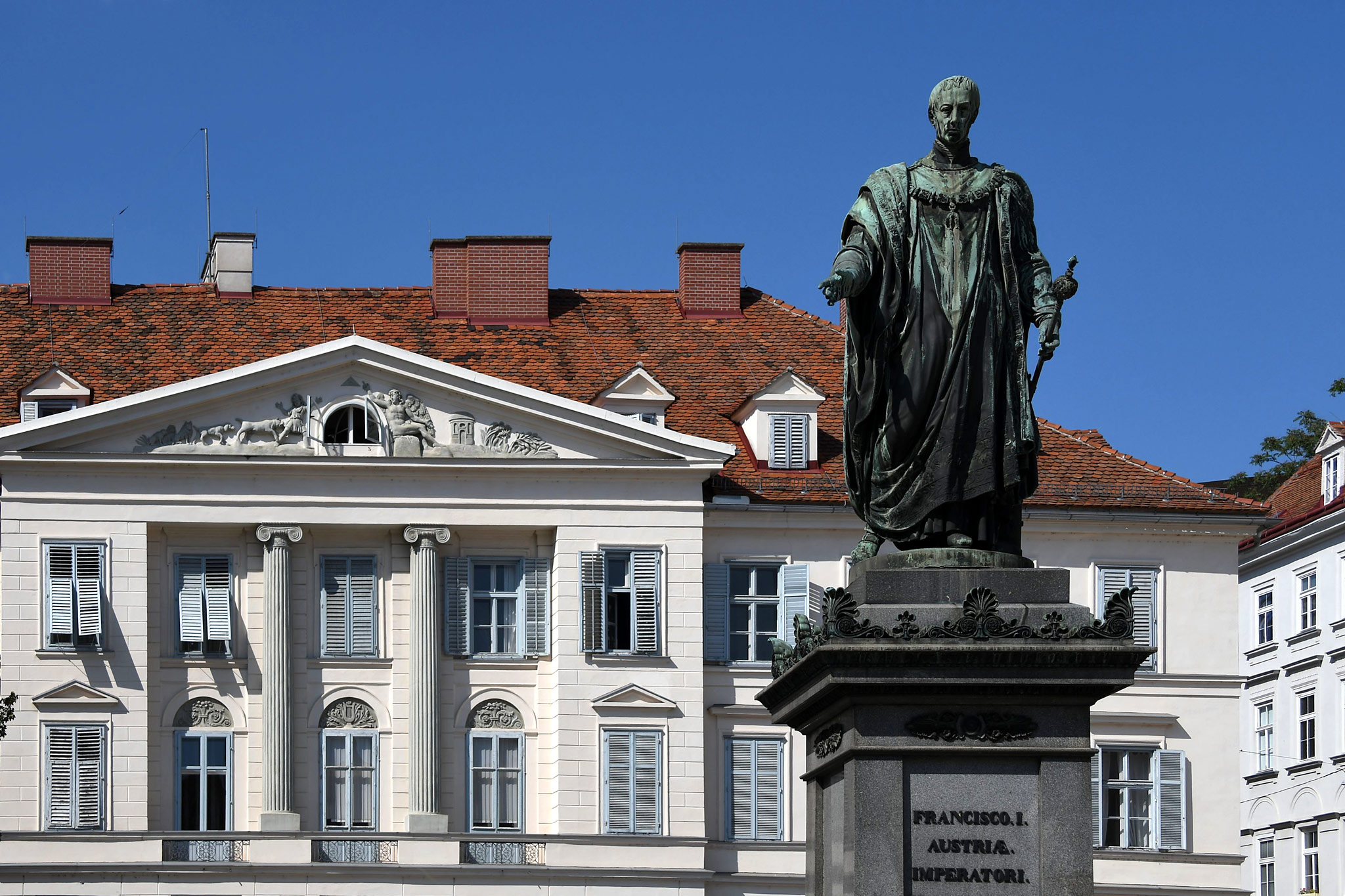 Graz (Photo license: CC BY 2.0)